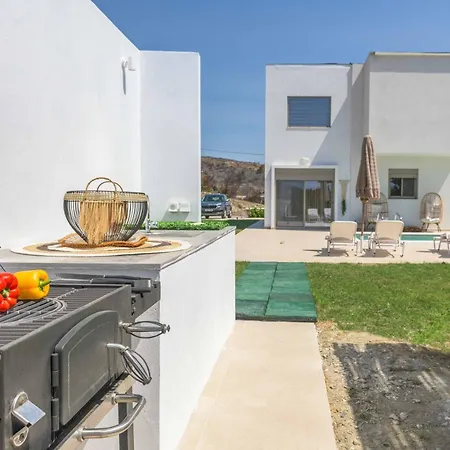 Elios Mare Villa *